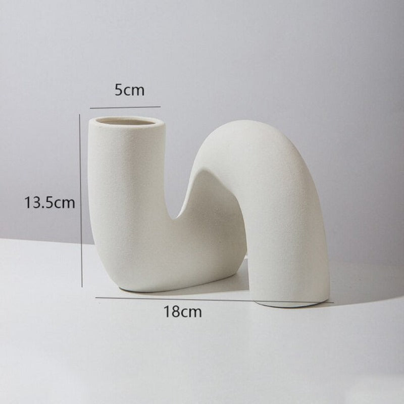 Wazon ceramiczny minimalistyczny w jasnych kolorach