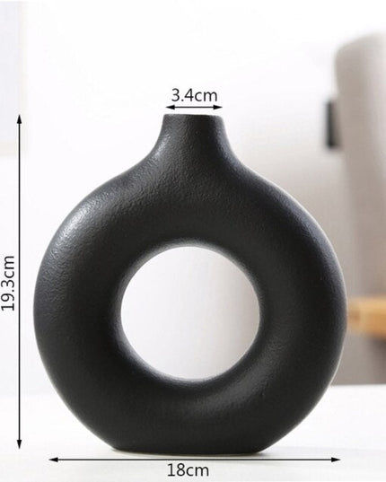 Wazon dekoracyjny ceramiczny okrągły w czarnym kolorze