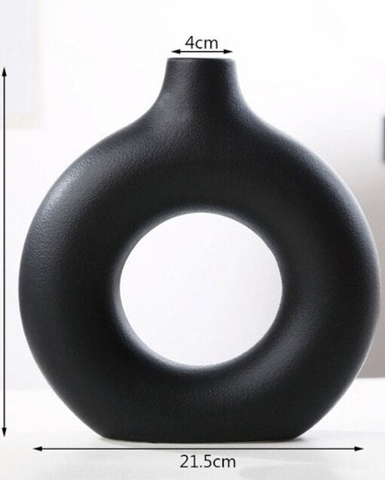 Wazon dekoracyjny ceramiczny okrągły w czarnym kolorze
