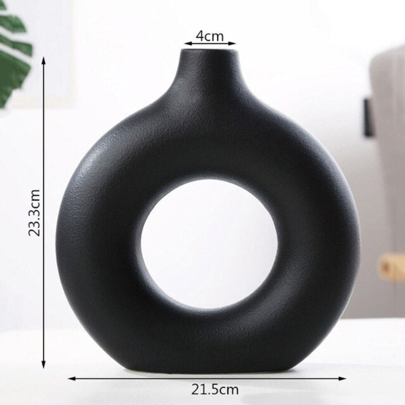 Wazon dekoracyjny ceramiczny okrągły w czarnym kolorze
