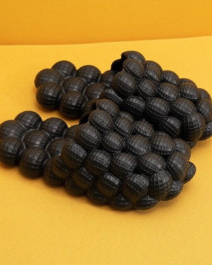 Klapki z zakrytymi palcami oryginalny fason kulki