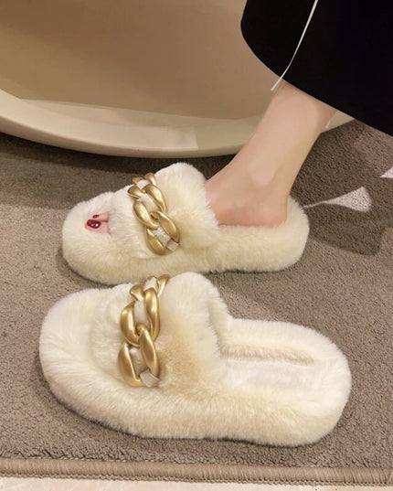 Damskie klapki z futrem i klamrą