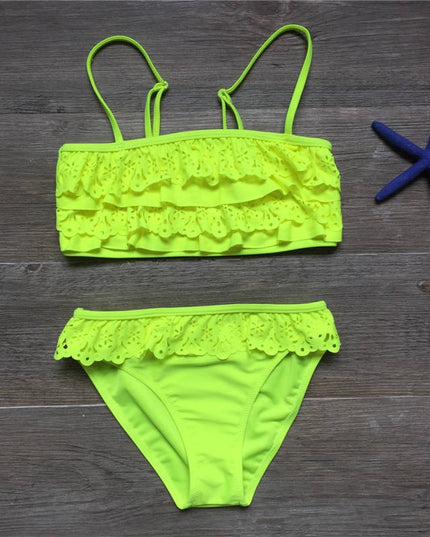 Dwuczęściowy strój kąpielowy bikini dla dziewczynek na ramiączkach z falbankami