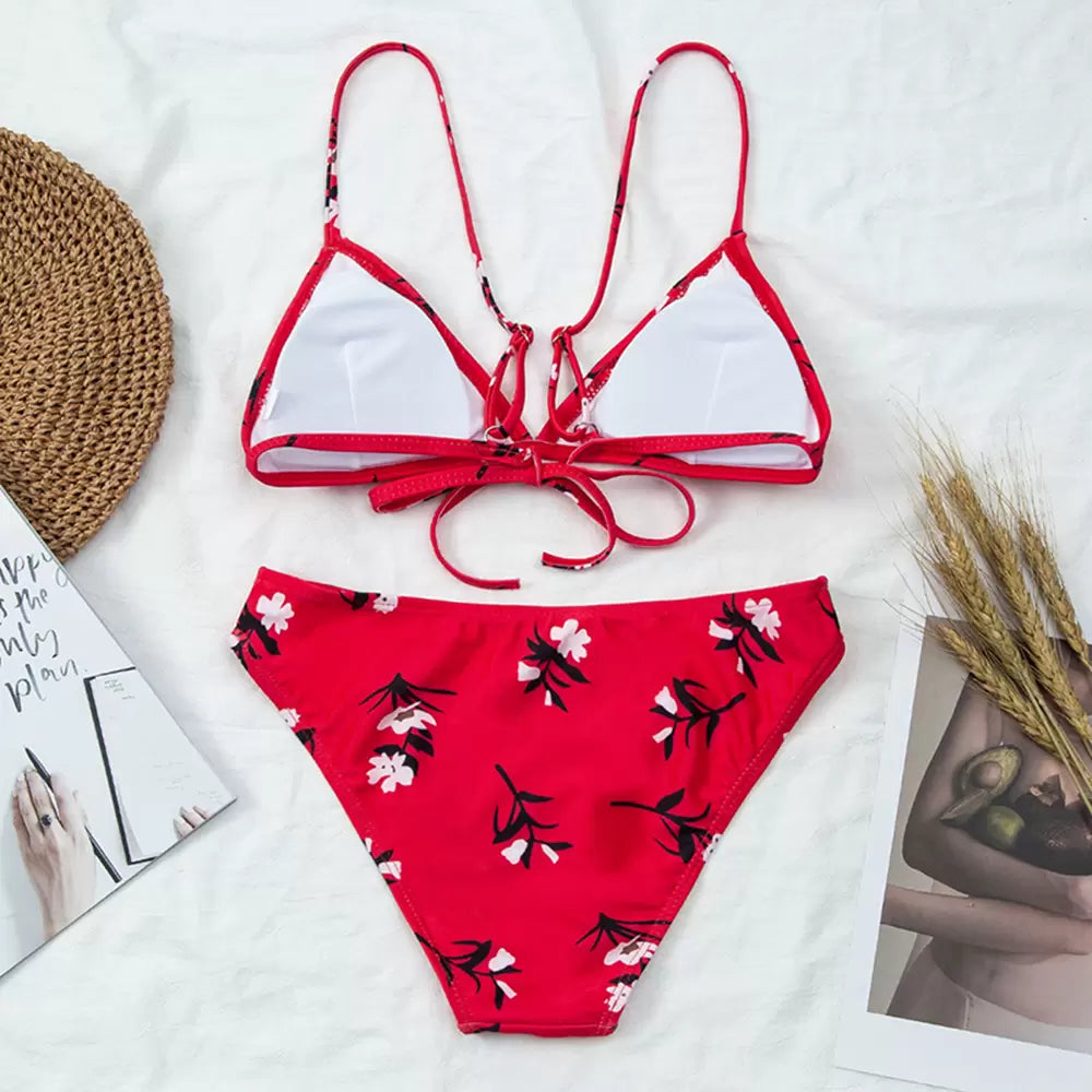 Damski dwuczęściowy strój kąpielowy bikini w kwiaty